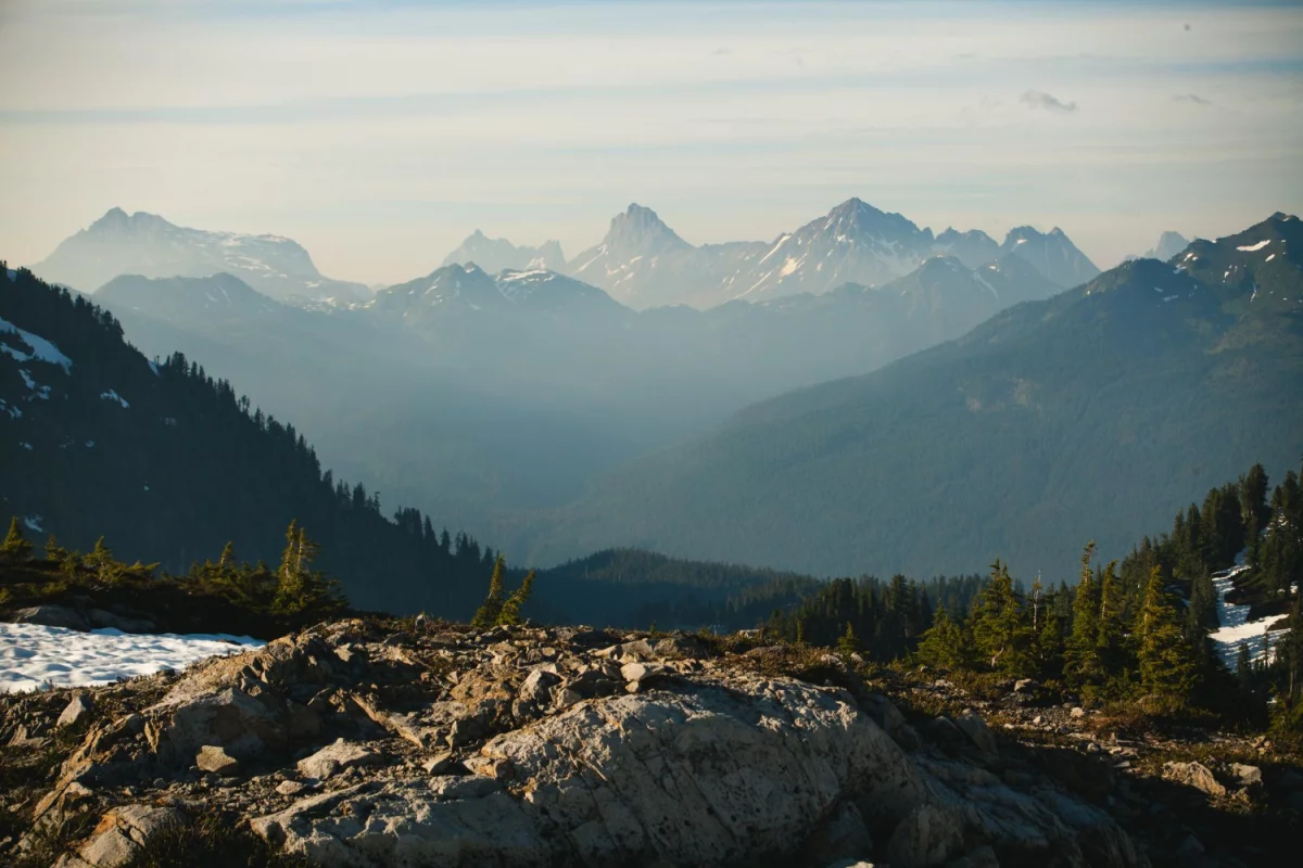 Kilka faktów i przydatnych porad odnośnie korzystania z pomocy prawnika